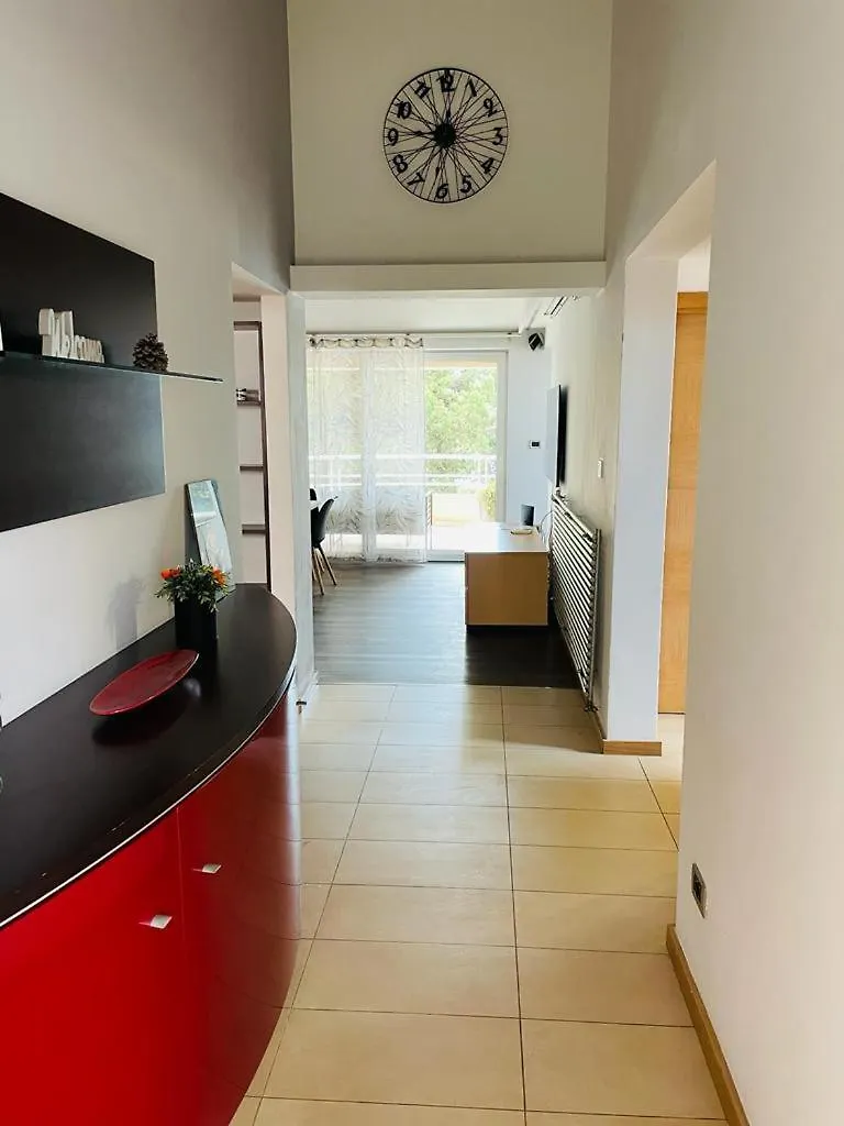 Belview - Beachfront Apartments Pula 0*,  Kroatien